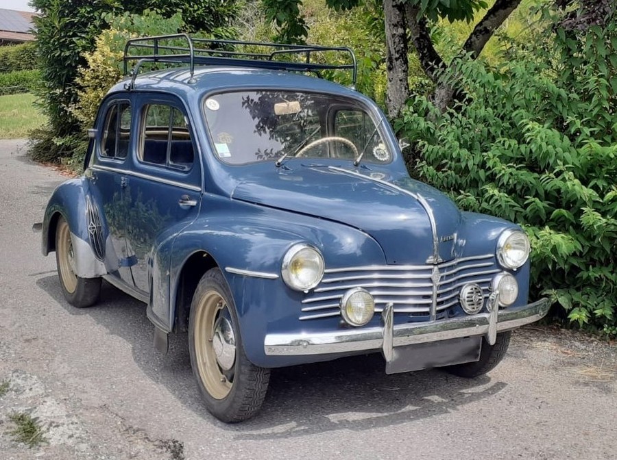 RENAULT 4CV R1062